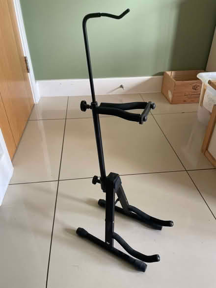 Photo of free Stand for violin/viola/ukelele (Bath BA2) #2
