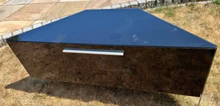 Photo of free Tv glass cabinet (Hitchin) #1