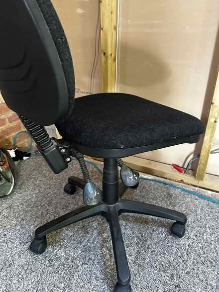 Photo of free Desk chair (Haslemere Surrey) #2