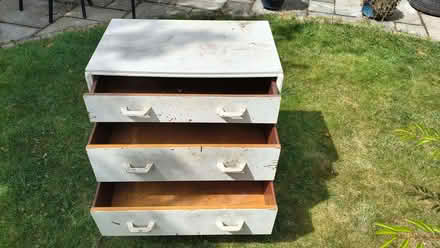 Photo of free Rather scruffy white-painted wood chest of drawers (New Marston OX3) #2