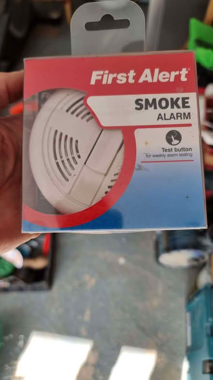 Photo of free First Alert Smoke Alarm (Inchbrook GL5) #1