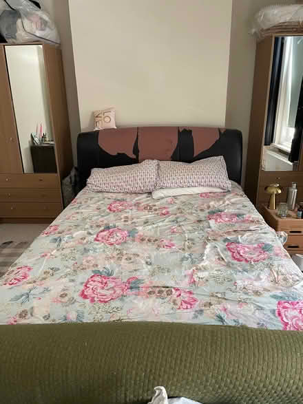 Photo of free King size Bed incl. mattress (Foord CT19) #1