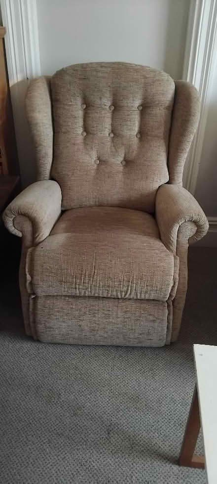 Photo of free Cream fabric arm chair (Pinehurst SG13) #2