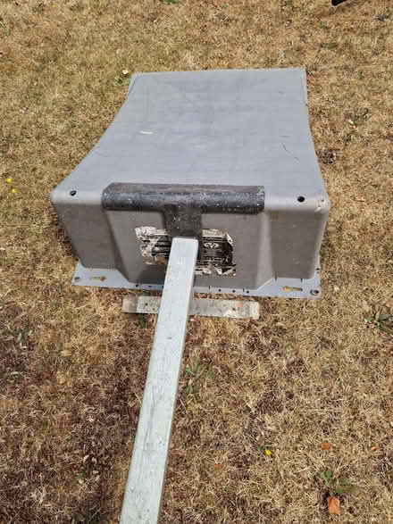 Photo of free Skateboard ramp and grind rail (FelixstoweWoodbridgeFreegle CGA IP12) #2