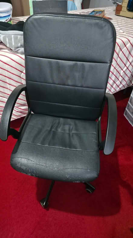 Photo of free Office chair (Inchinnan PA8) #1