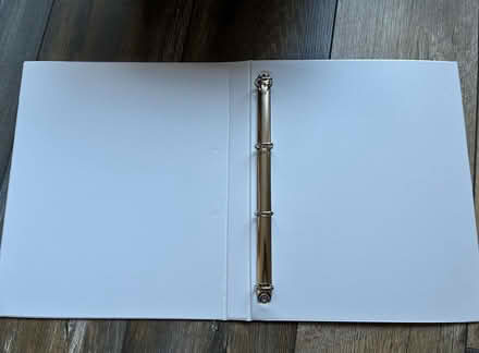 Photo of free Box of 5 white A4 ring binders (Beckenham BR3) #4