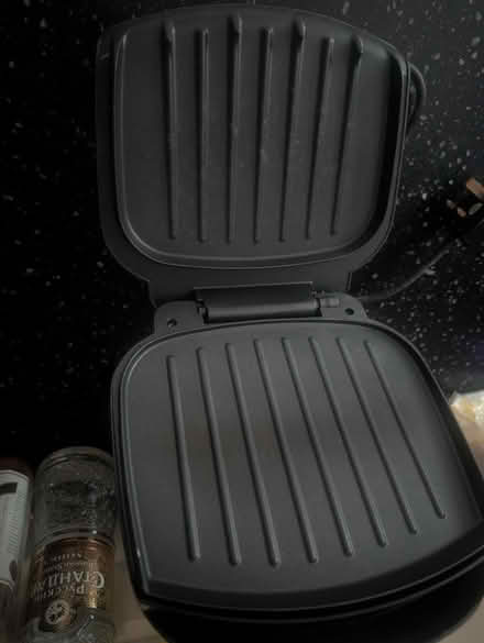 Photo of free Small George Foreman Grill (Sutton SM1) #2