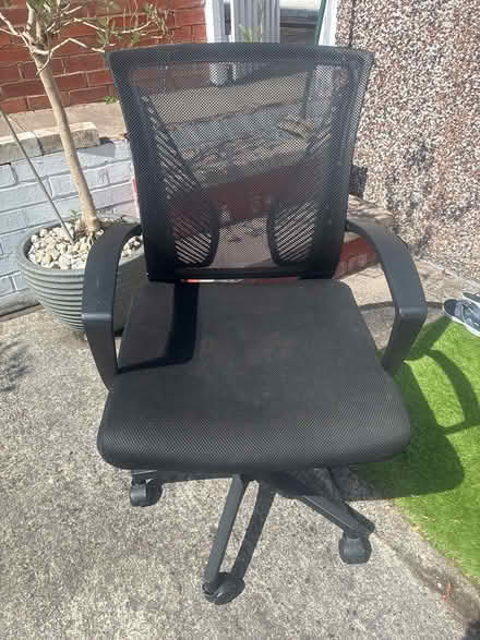 Photo of free Office chair (Stockport SK1) #1