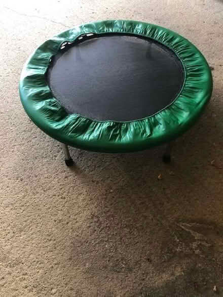 Photo of free rebounder (Aston OX18) #1