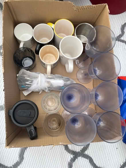 Photo of free Mugs, cups & cutlery (New Marston OX3) #1
