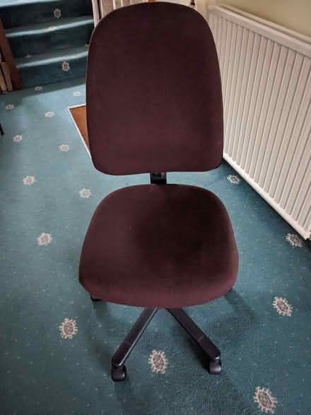 Photo of free Swivel chair (Caldecott OX14) #1