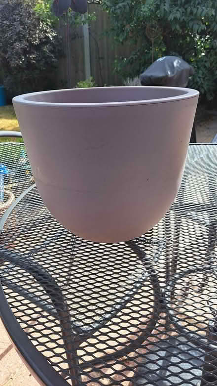 Photo of free Large plastic planter (Littlehaven) #1