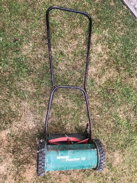 Photo of free Qualcast panther 30 push reel mower (Redbourn AL3) #1