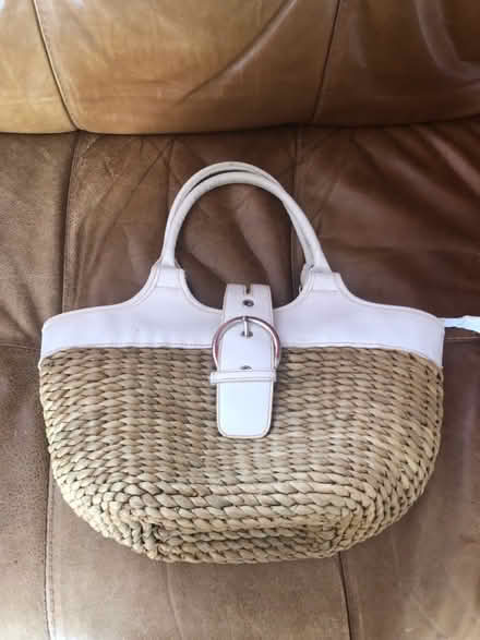 Photo of free White Raffia Handbag (Houghton Le Spring DH4) #1