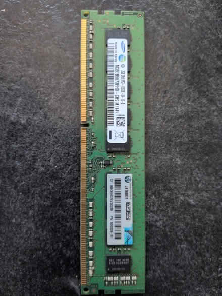 Photo of free 2GB PC3 memory (Amersham HP6) #1