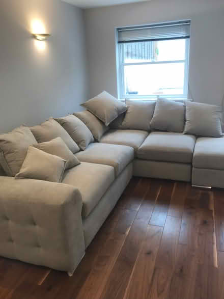 Photo of free A L-Shaped Sofa (Osidge N14) #2