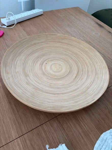 Photo of free Large table decoration (Park street st albans AL2) #1