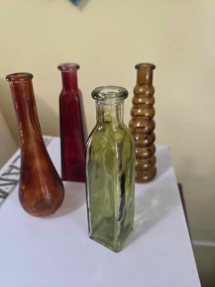 Photo of free glass bud vases (South Ozone Park) #1