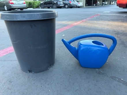 Photo of free 15-gal planter pot & watering can (1075 Valencia Avenue) #1