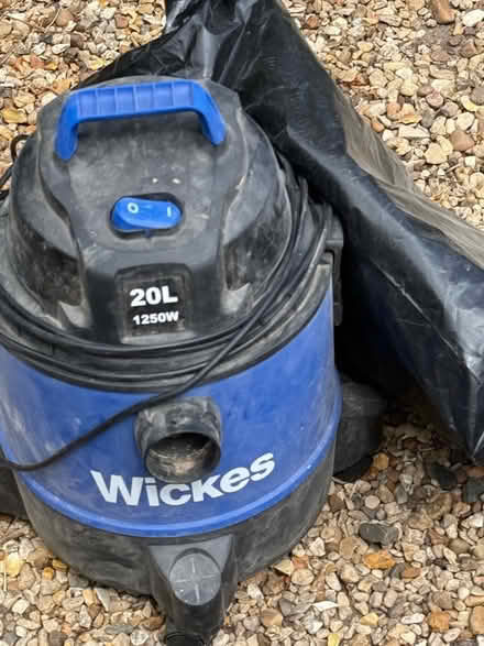 Photo of free Wickes vacuum (East Northamptonshire PE8) #1