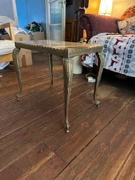 Photo of free Vintage gilt-brass onyx-top side table (cracked top) (islington N1) #2