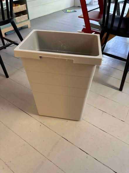 Photo of free Pull out bin insert (Highbury N5) #1