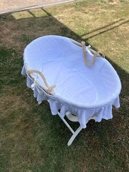 Photo of free Moses basket and mattress with stand (Belvidere SY2) #2