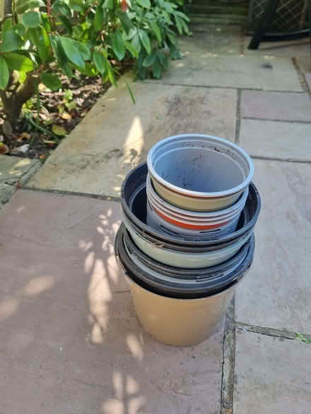 Photo of free Garden pots (Oldfield Park BA2) #1