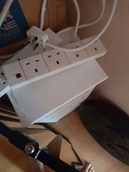 Photo of free Extension lead with plug (Oakridge RG21) #1