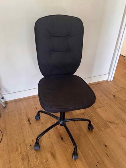 Photo of free Wheeled office chair*** (Bounds Green N11) #1