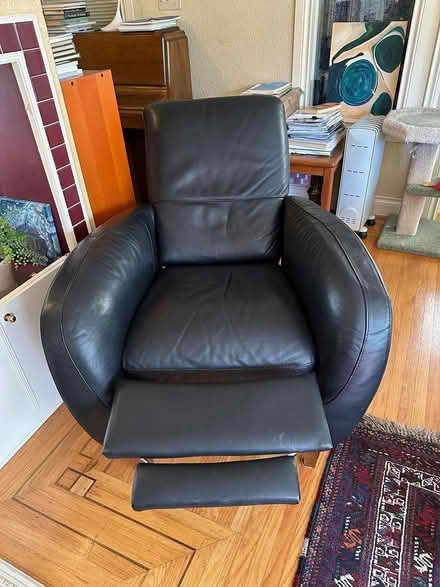 Photo of free black leather recliner (Esquimalt) #2
