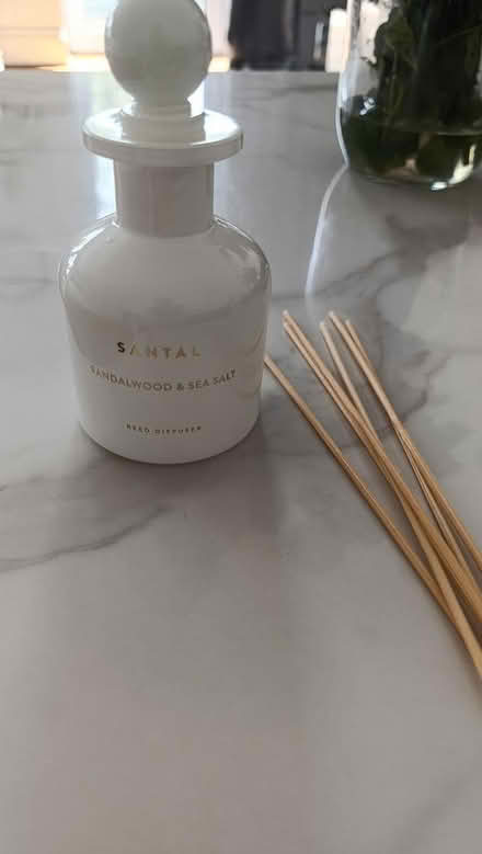 Photo of free new reed diffuser (Nw41 by Nw41by) #1