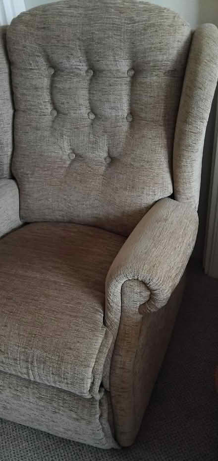Photo of free Cream fabric arm chair (Pinehurst SG13) #1