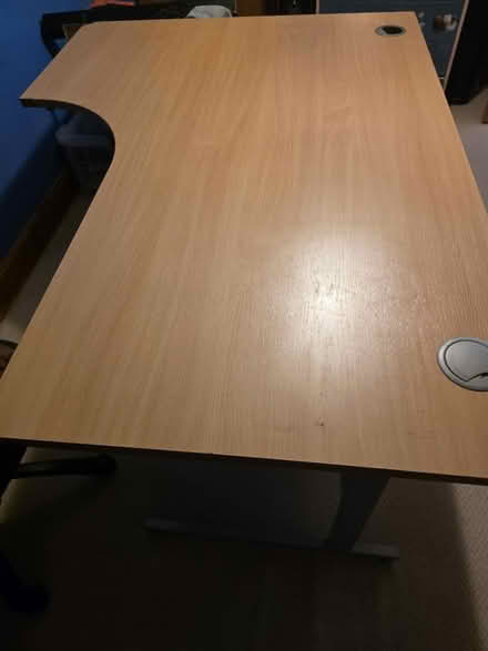Photo of free Office desk (Denmead, PO7) #1
