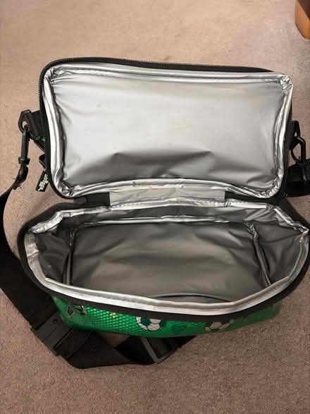 Photo of free Smiggle Football theme lunchbag (Whitton TW2) #2