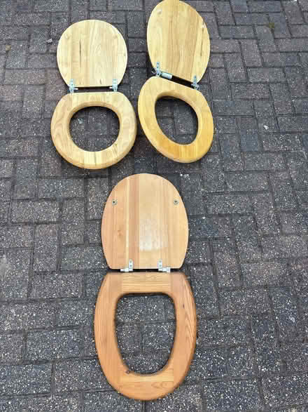 Photo of free Wooden toilet seats x3 (South Croydon CR2) #2