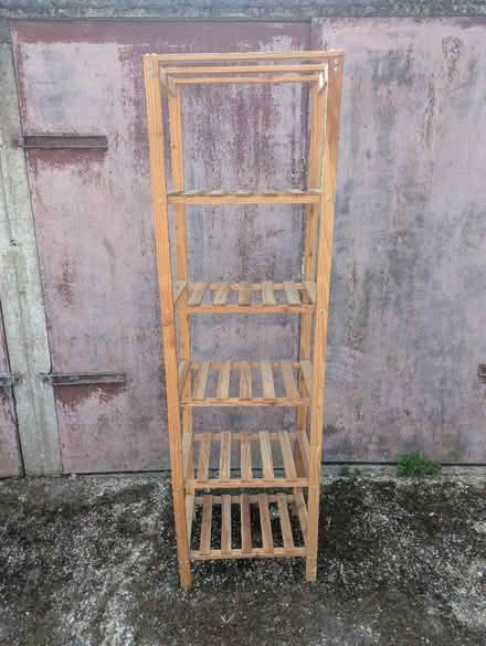 Photo of free Shelf (N18NR) #1