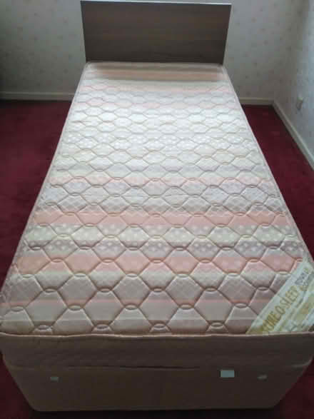 Photo of free Single bed (Rainham ME8) #2
