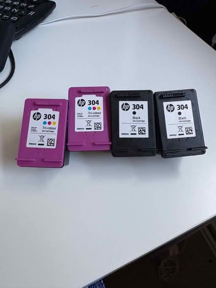 Photo of free HP 304 Ink - Colour and Black (Southfields SW18) #1