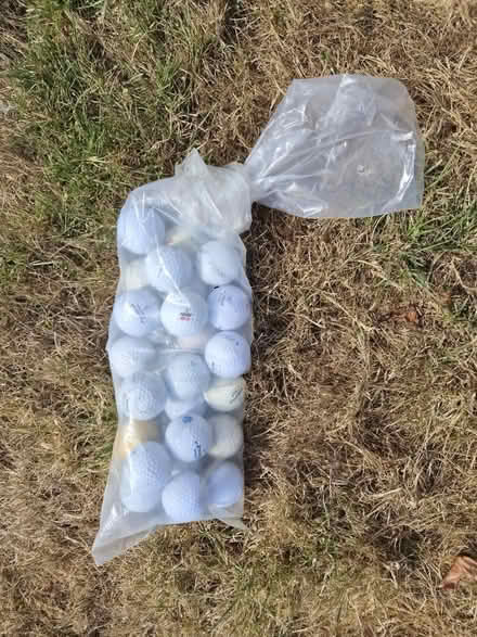 Photo of free Used golf balls (Crew Green SY5) #1