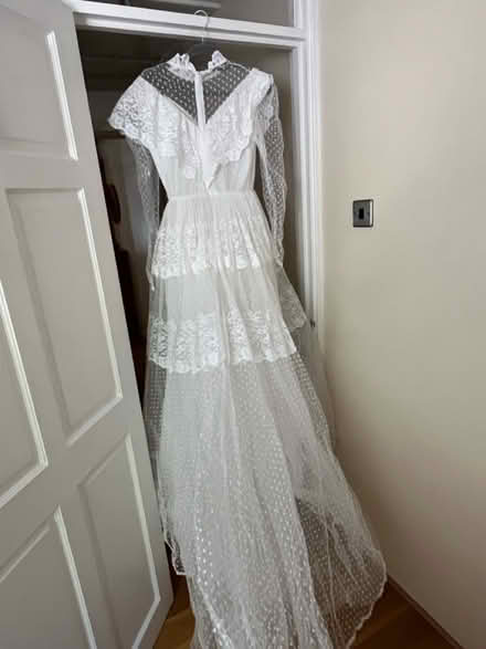 Photo of free Vintage 1980’s Wedding Dress (Vinters Park, Maidstone (ME14)) #3