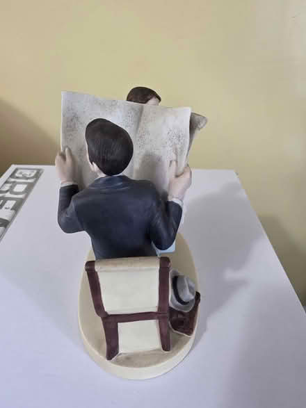 Photo of free porcelain figurine (South Ozone Park) #2