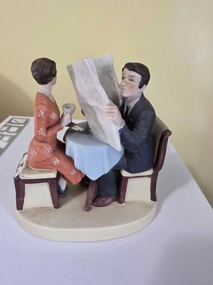 Photo of free porcelain figurine (South Ozone Park) #1