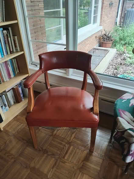 Photo of free Library/office chair (Devonshire area in Skokie, IL) #1