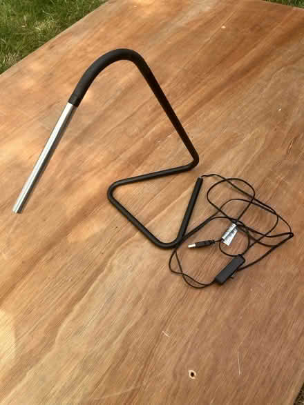 Photo of free IKEA desk lamp (Hook RG27) #4