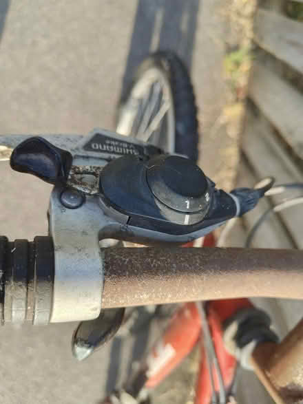 Photo of free Trek 4000 (Beckenham hill station (SE6)) #4