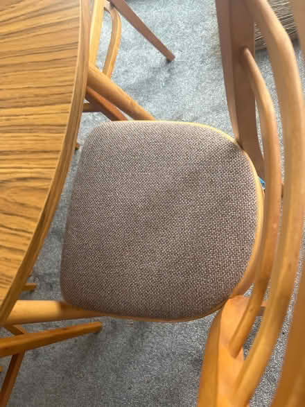 Photo of free Dinning table with 4 chairs (TW19) #3