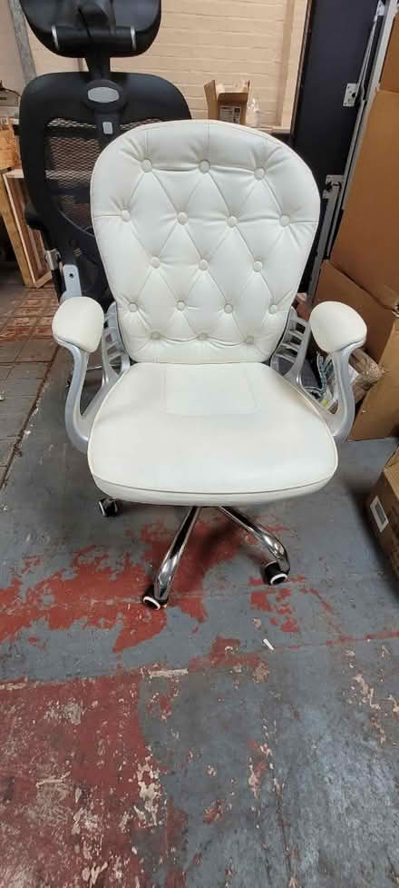 Photo of free White chair (Nottingham) #1