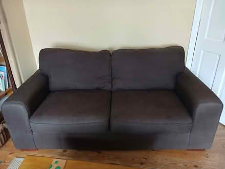 Photo of free 2 x sofas (East Reading RG6) #1