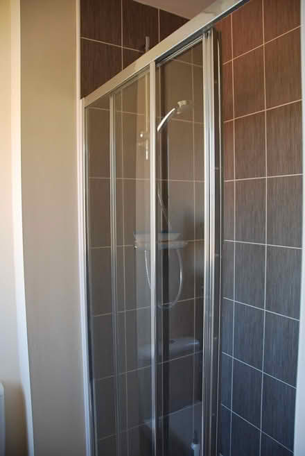 Photo of free Shower door (Silverdale ST5) #1